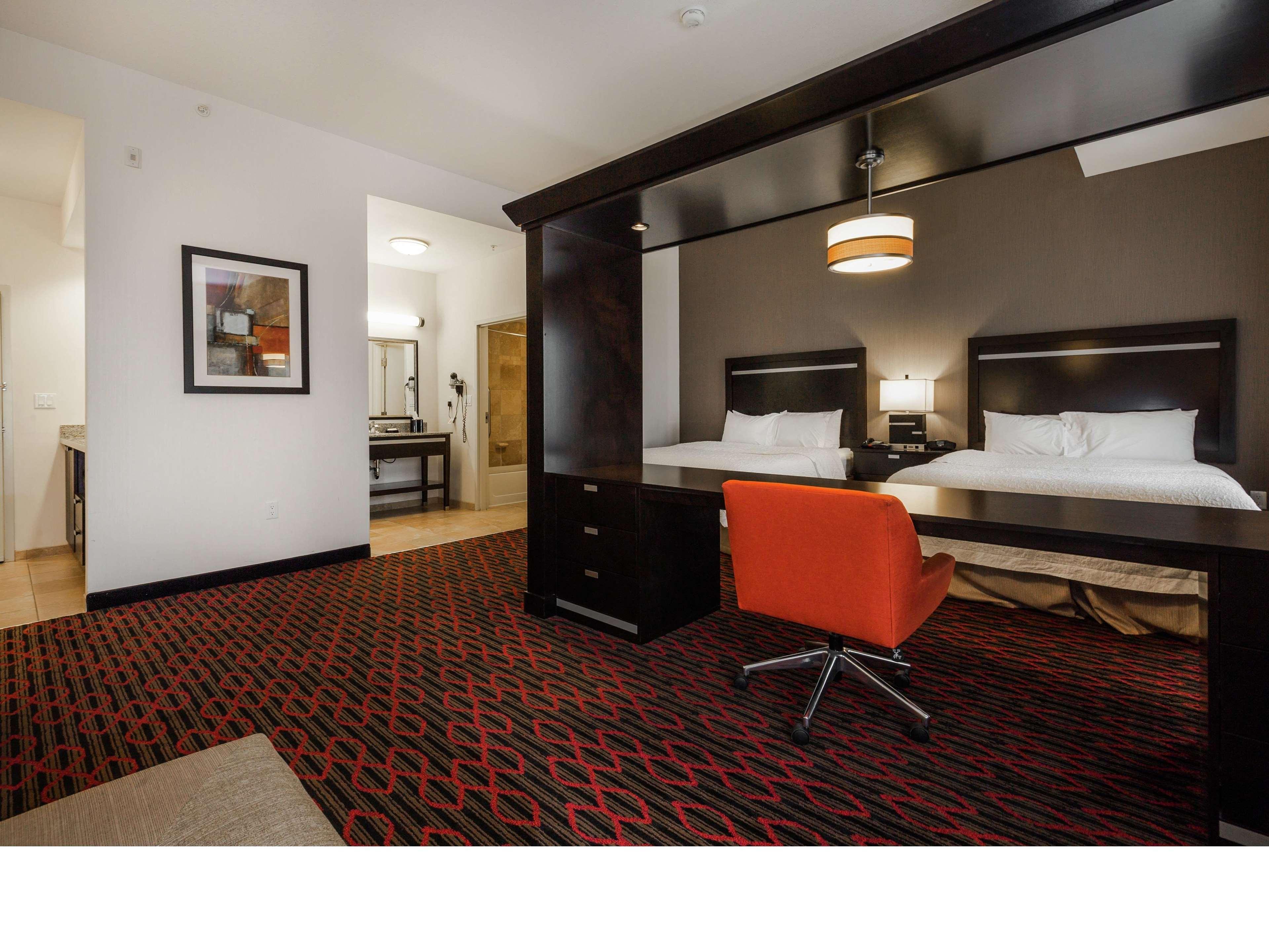 Hampton Inn & Suites By Hilton Lethbridge Zewnętrze zdjęcie