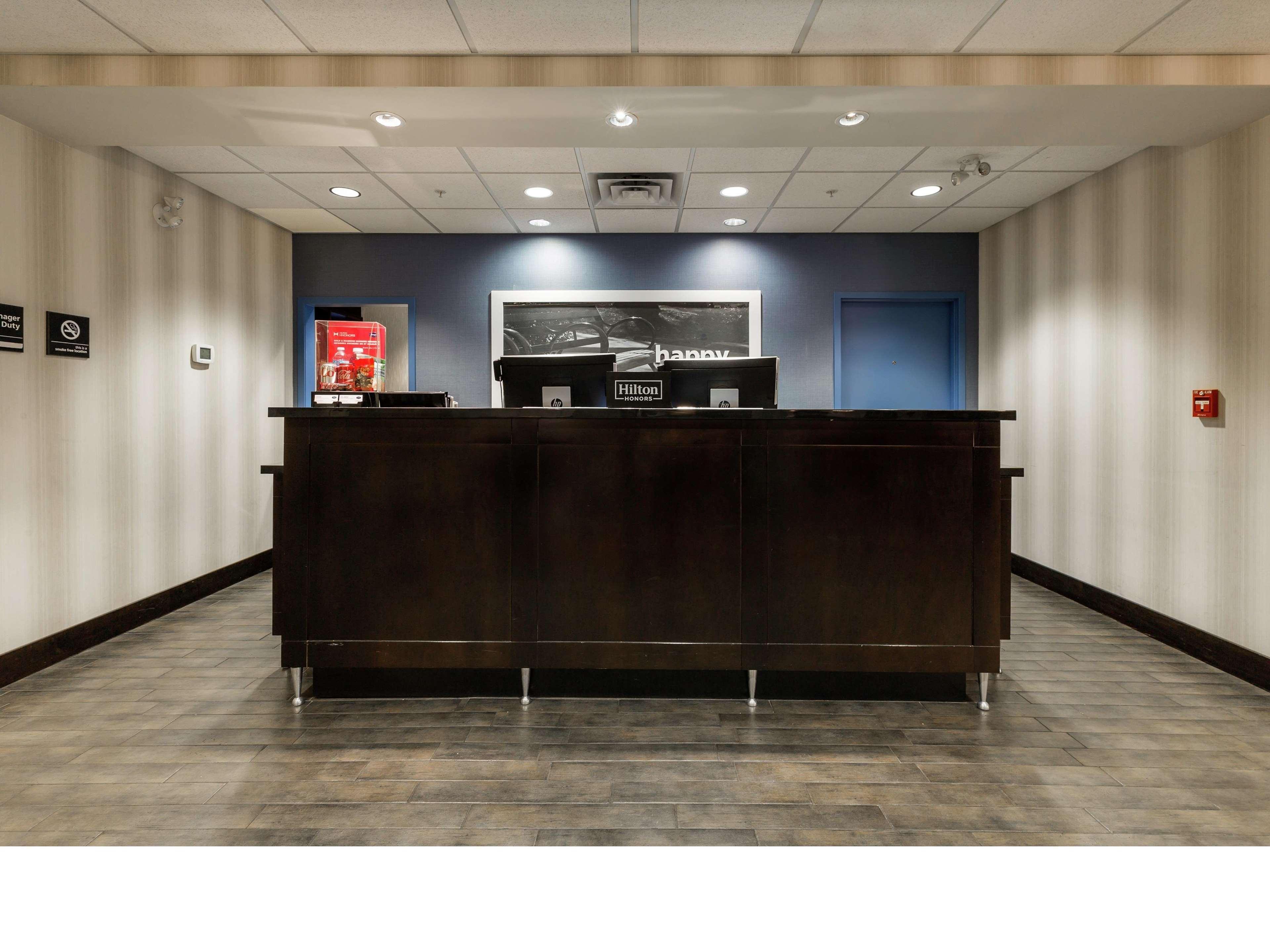 Hampton Inn & Suites By Hilton Lethbridge Zewnętrze zdjęcie