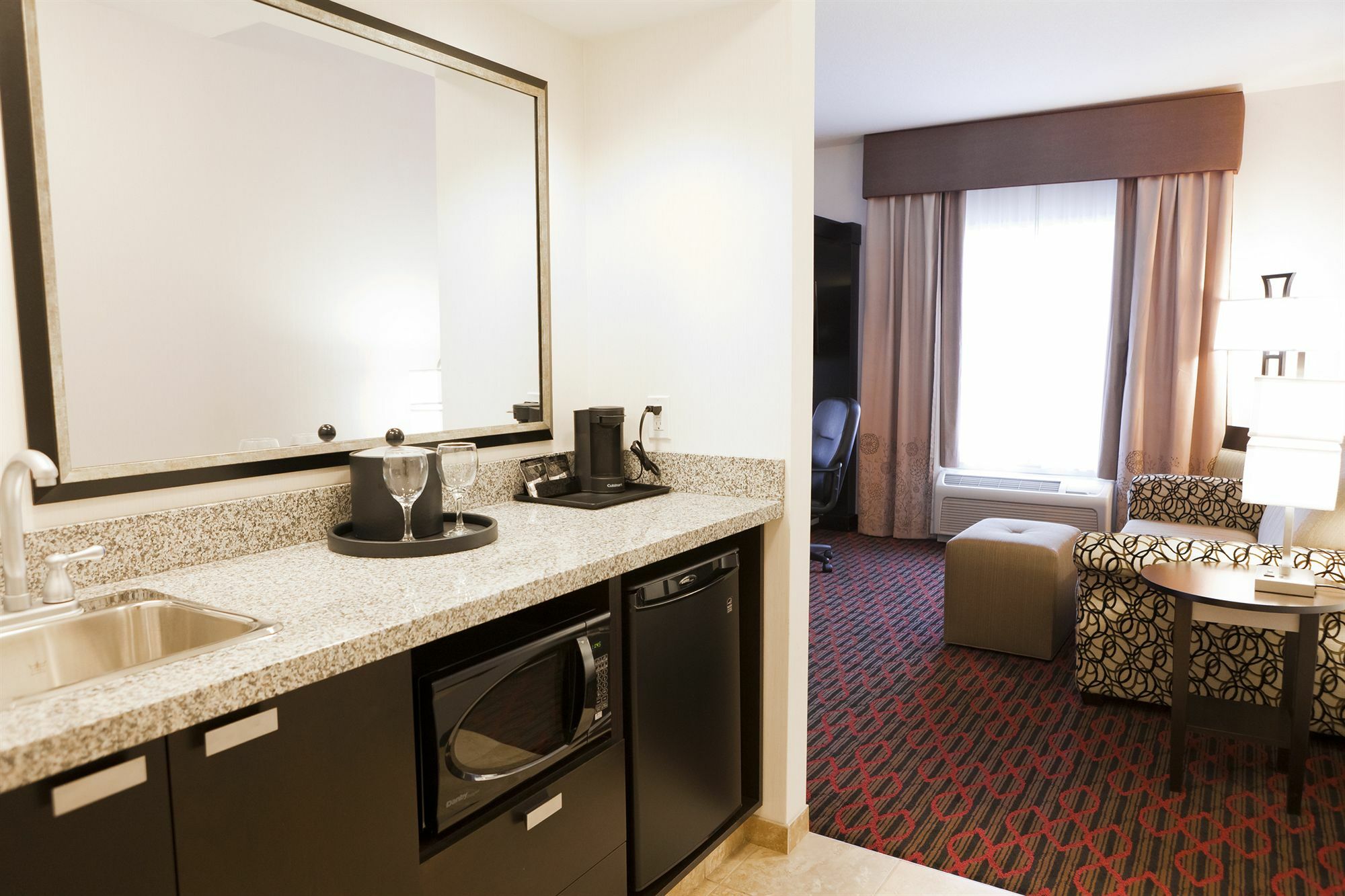 Hampton Inn & Suites By Hilton Lethbridge Zewnętrze zdjęcie